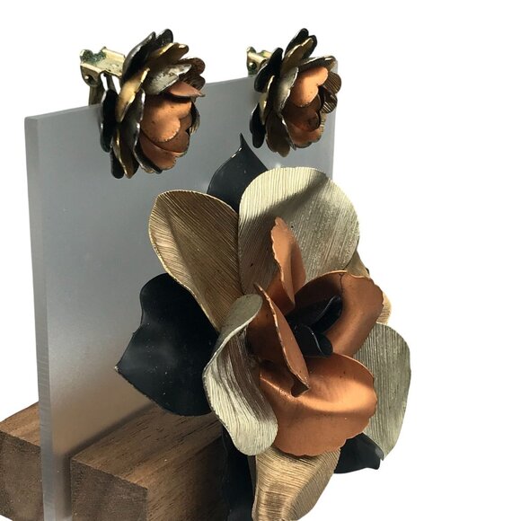 Autumn Mixed Metals Flower Brooch Pin and Clip On Earrings, Gift Jewelry Set - Picture 2 of 5